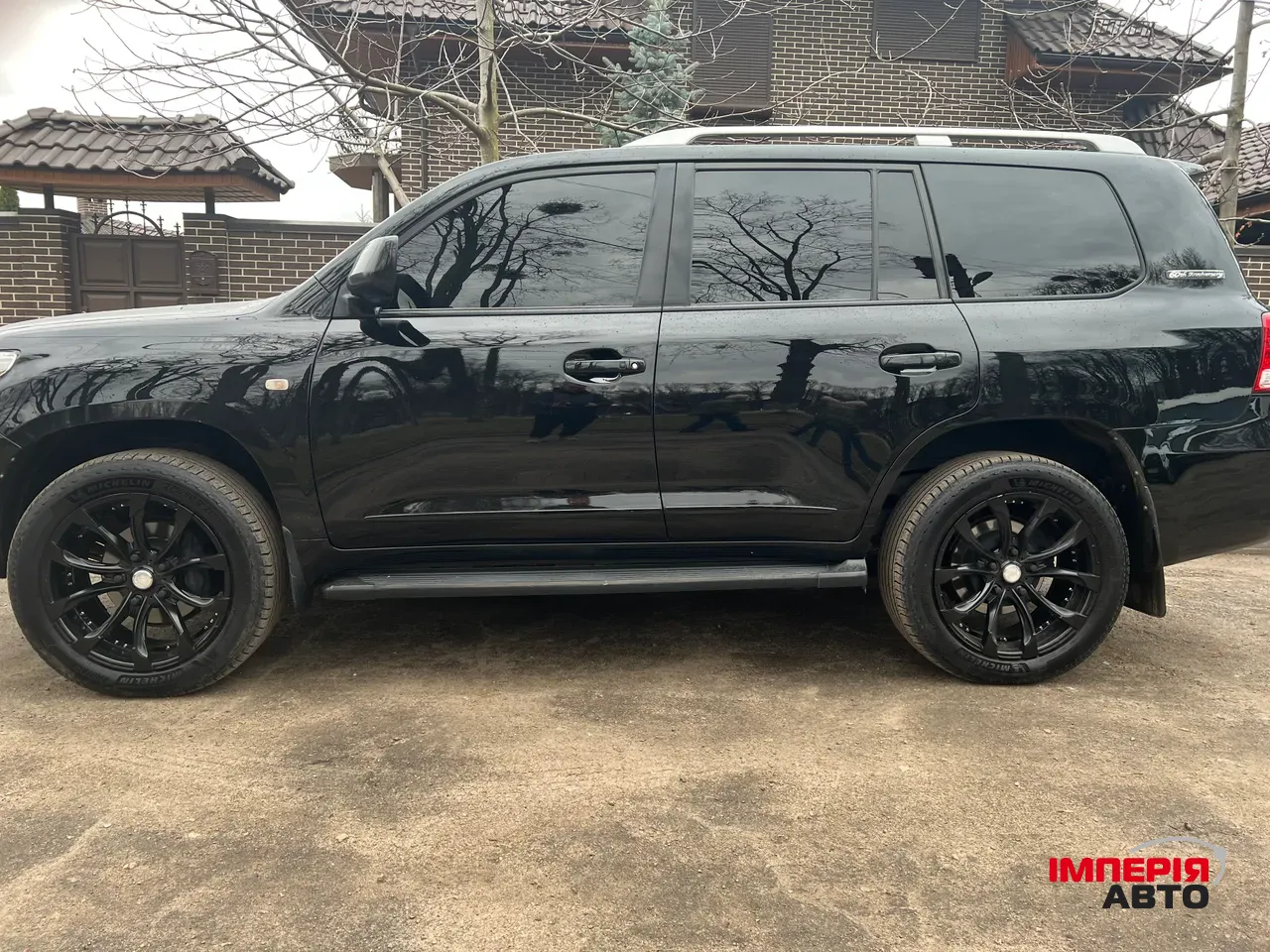 Toyota Land Cruiser - фото 3