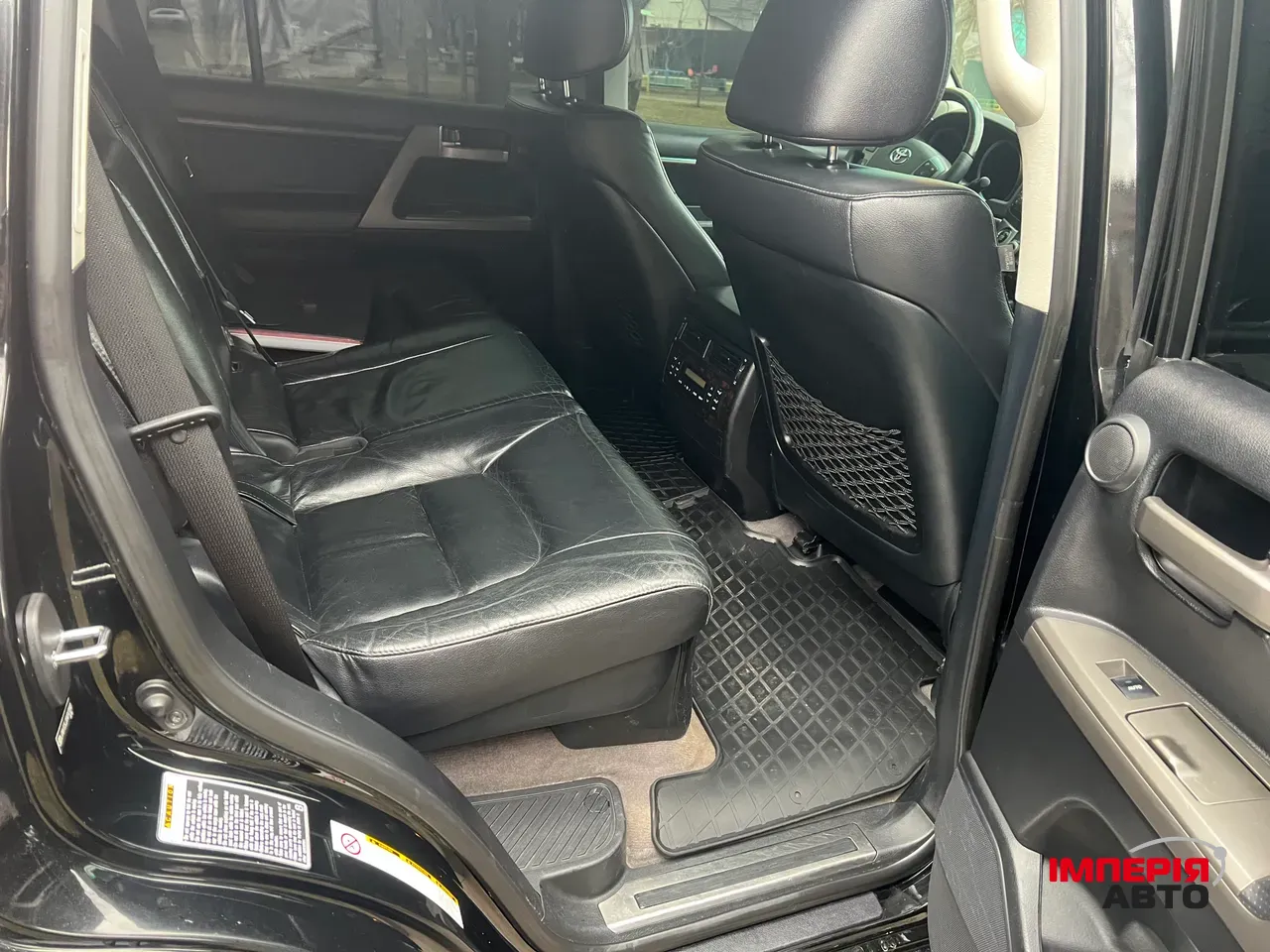 Toyota Land Cruiser - фото 10