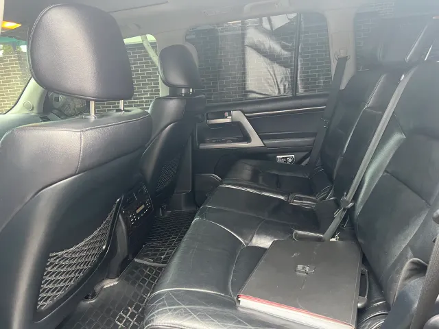 Toyota Land Cruiser - фото 4