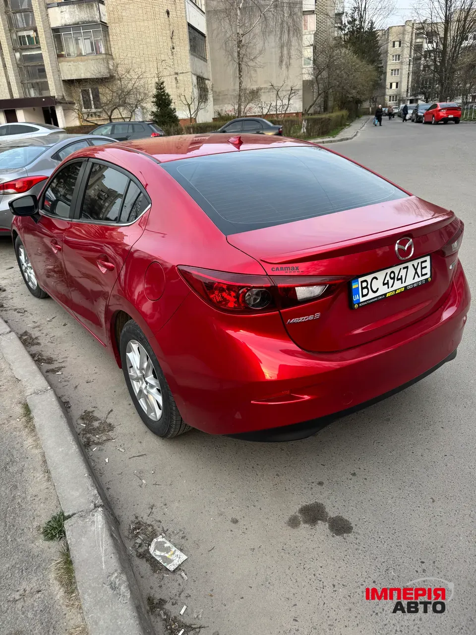 Mazda 3 - фото 2