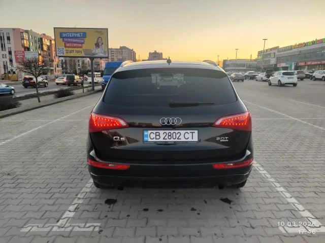 Audi Q5 - фото 3