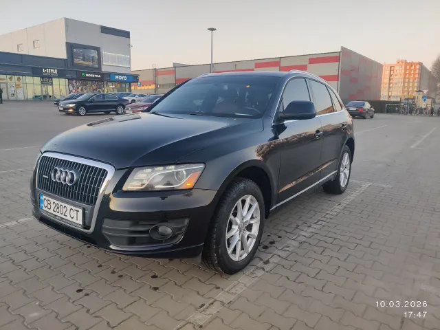 Audi Q5 - фото 1