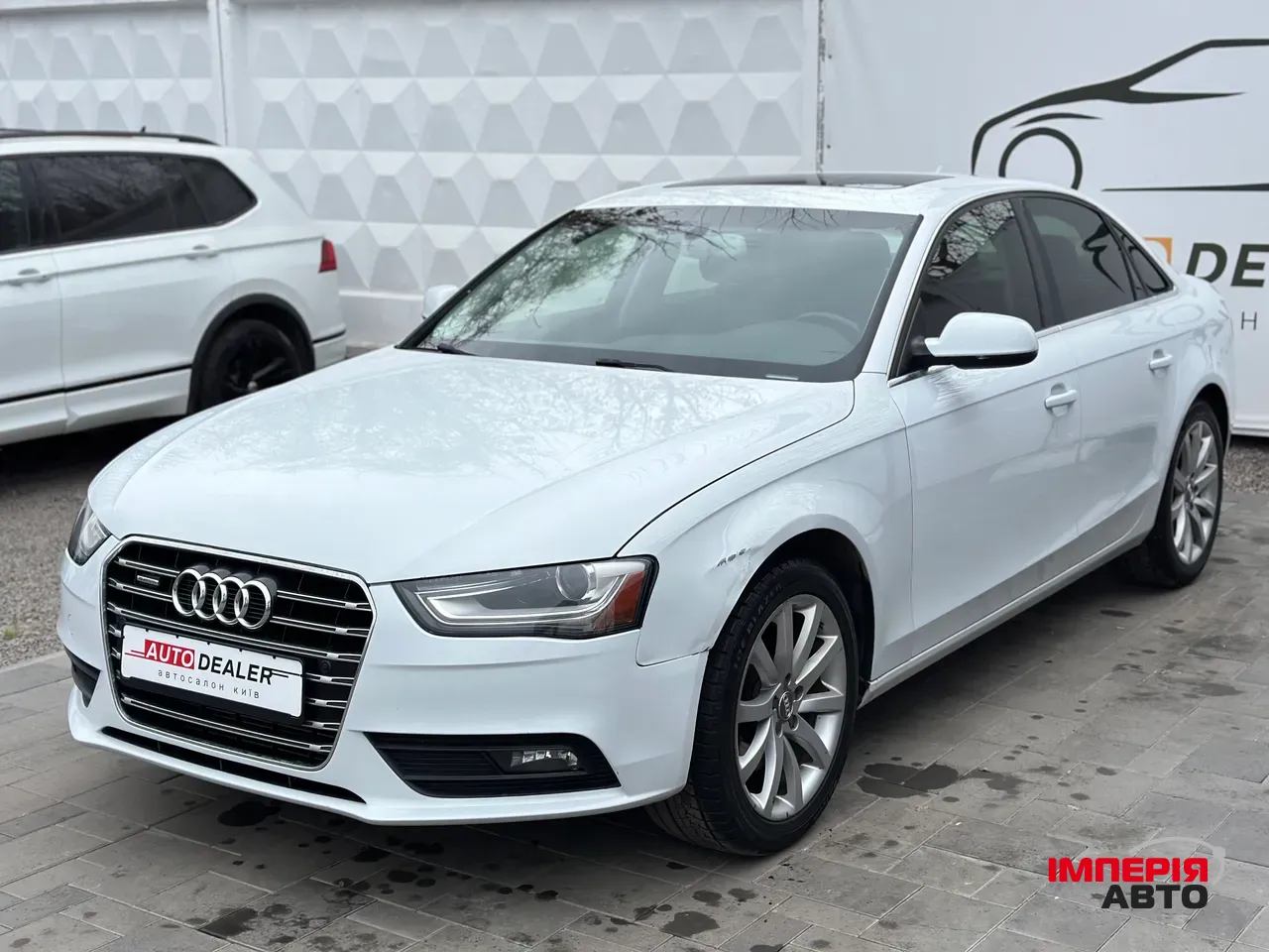 Audi A4 - фото 3