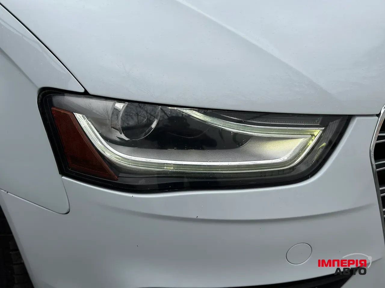 Audi A4 - фото 10