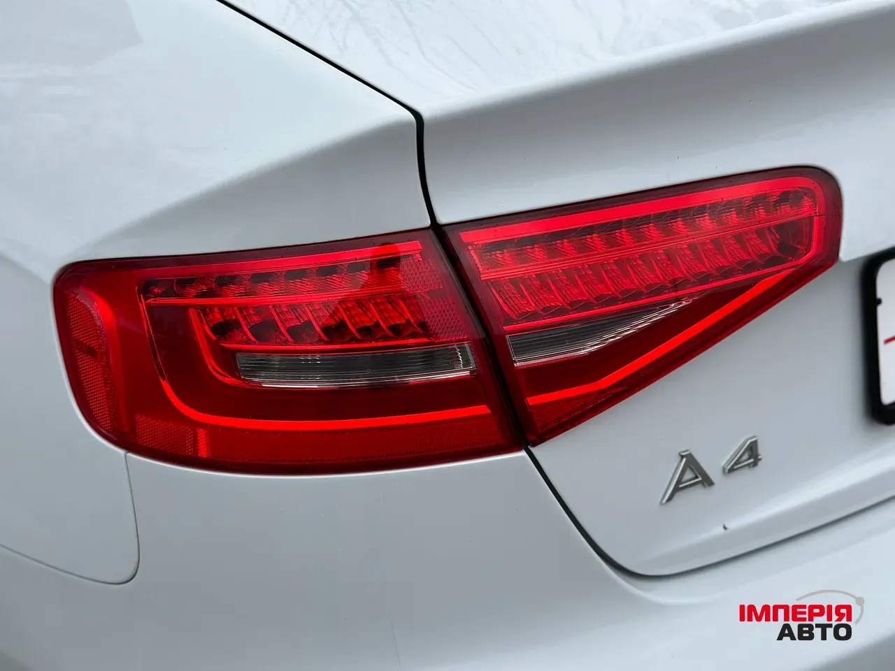 Audi A4 - фото 6