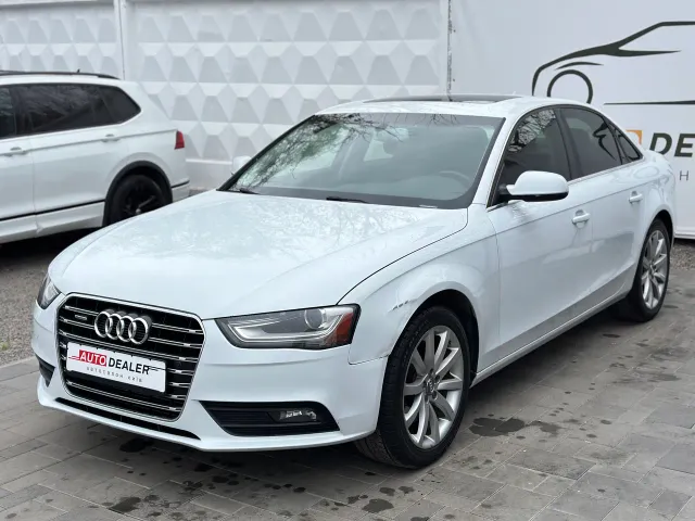 Audi A4 - фото 3