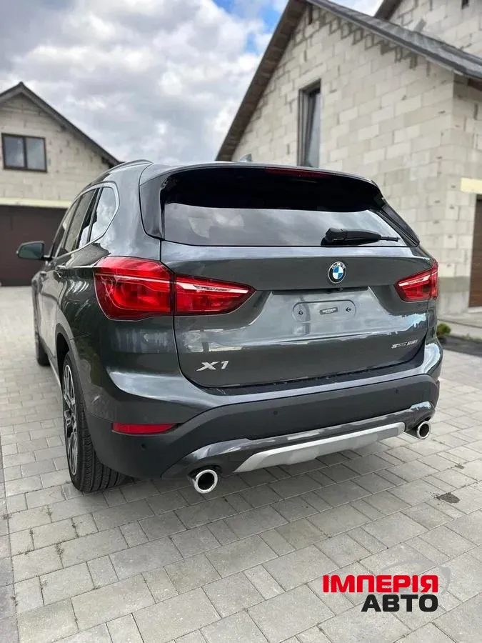 BMW X1 - фото 7