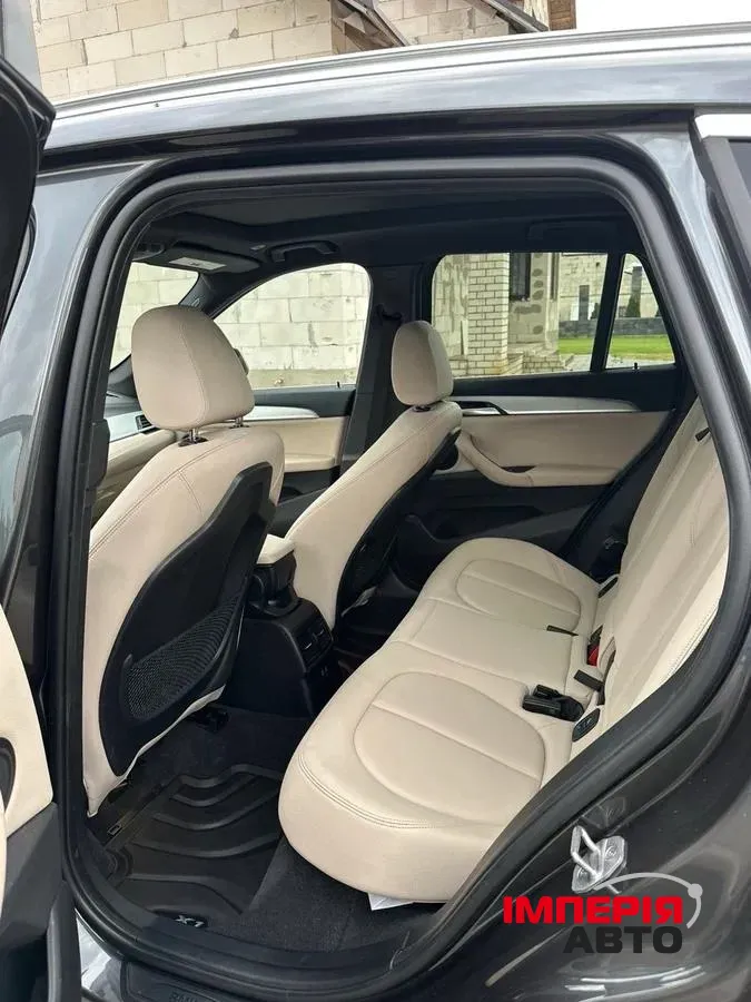 BMW X1 - фото 10