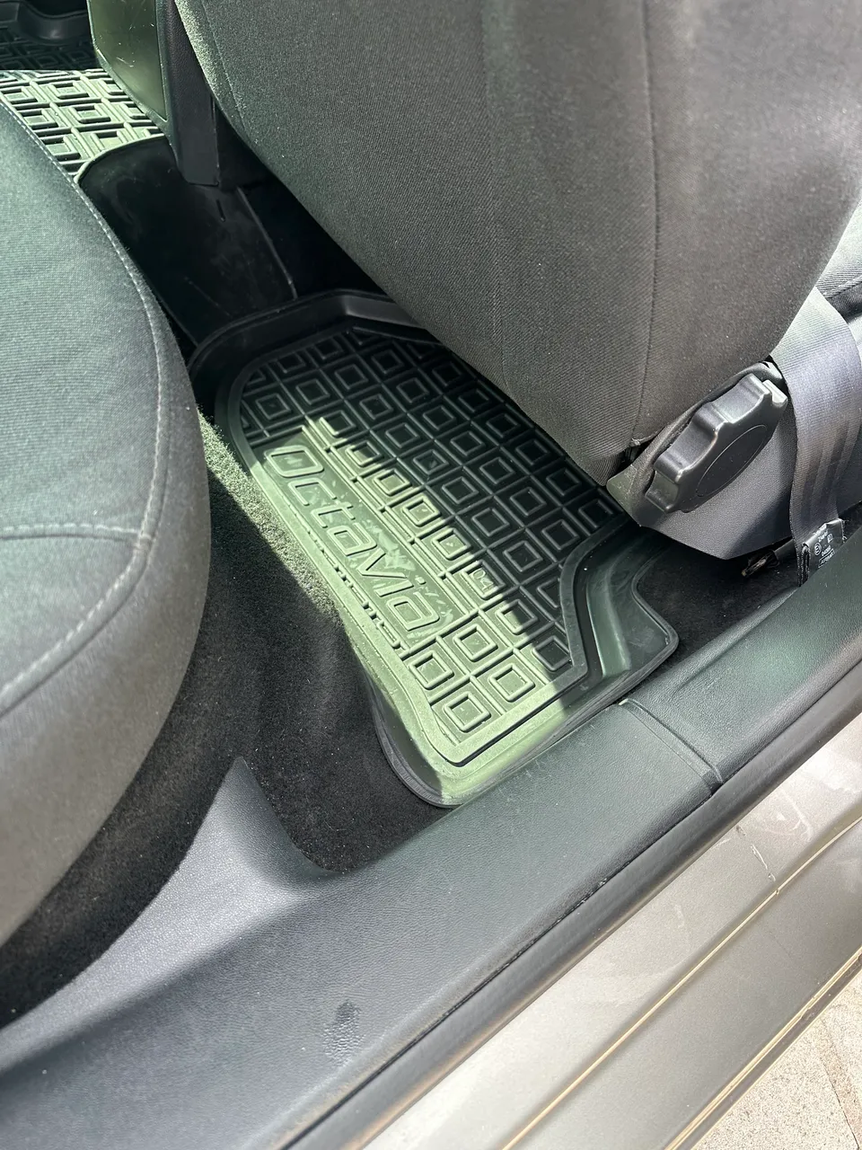 Skoda Octavia - фото 14