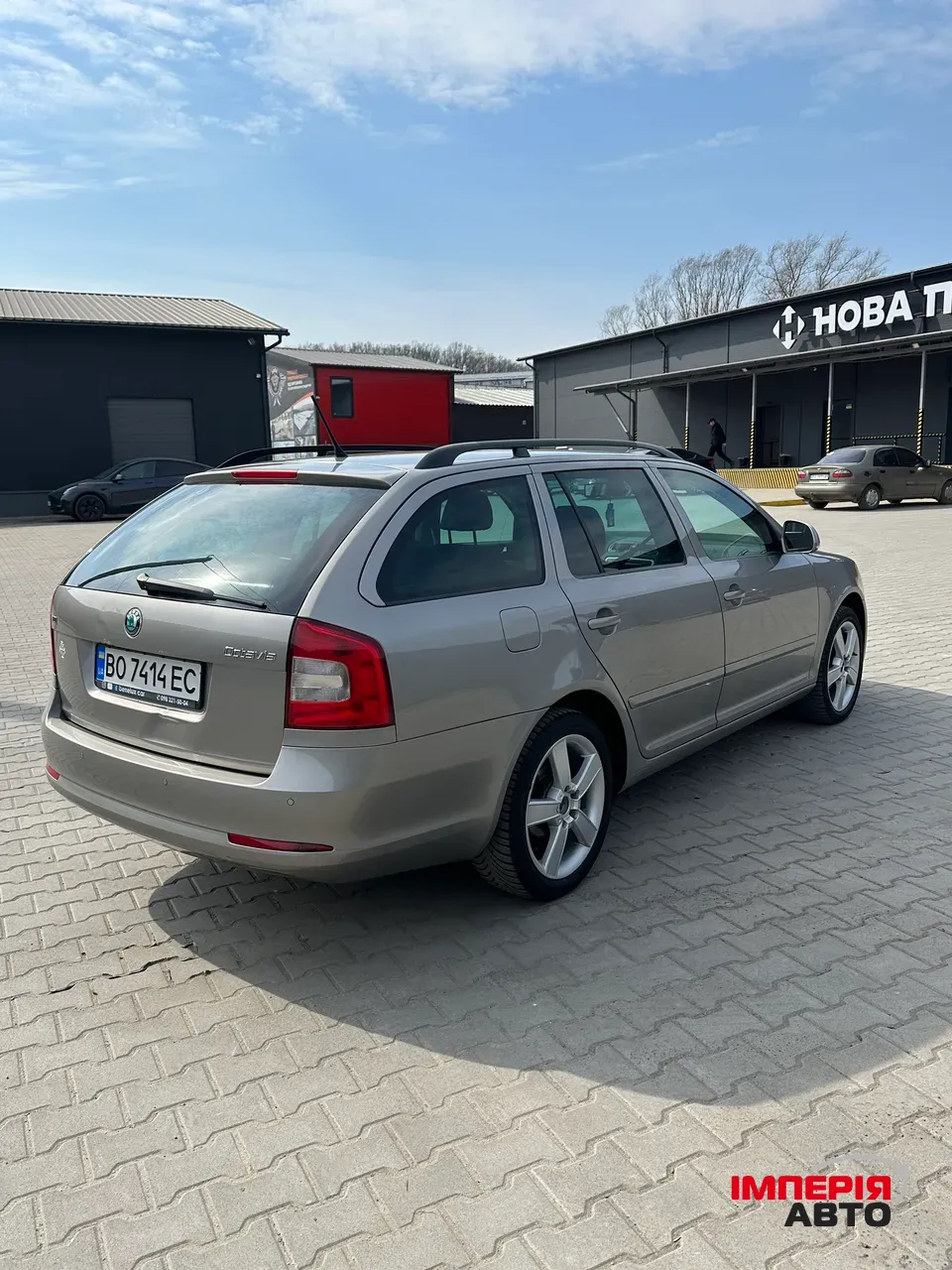 Skoda Octavia - фото 7
