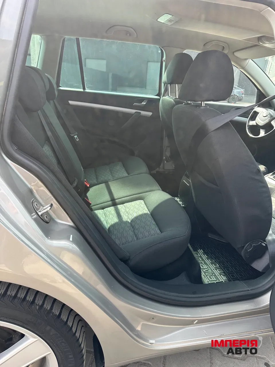 Skoda Octavia - фото 6