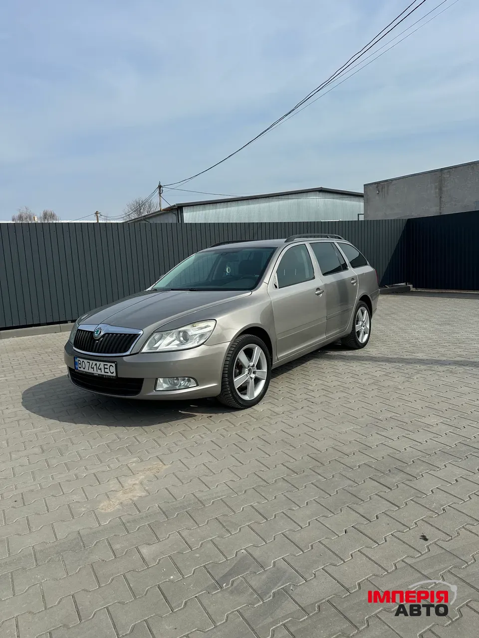 Skoda Octavia - фото 2
