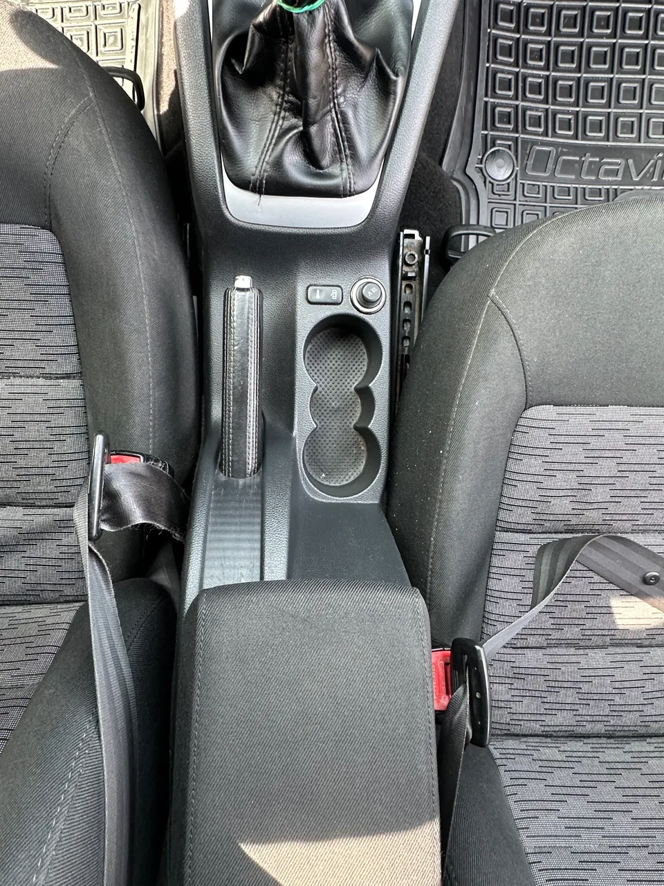 Skoda Octavia - фото 23