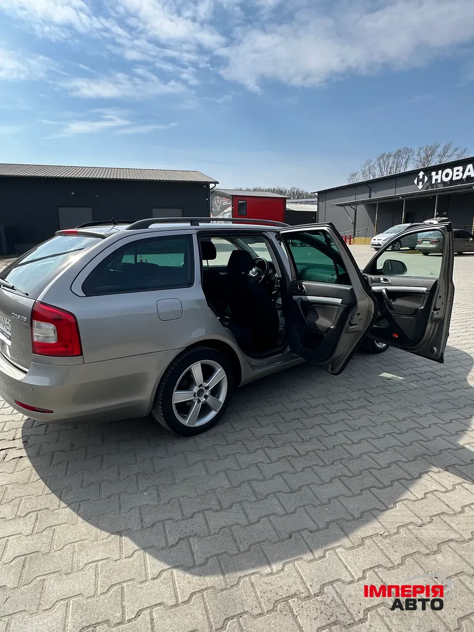 Skoda Octavia - фото 15