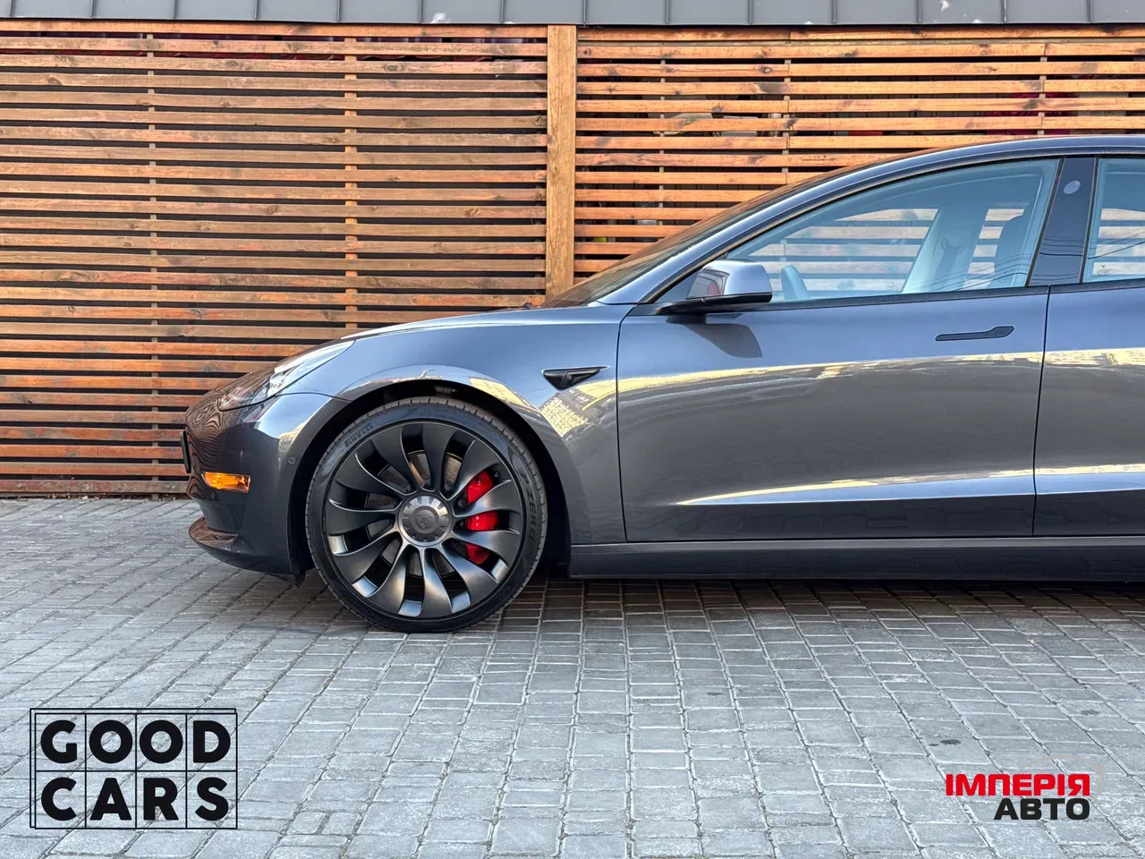 Tesla Model 3 - фото 12