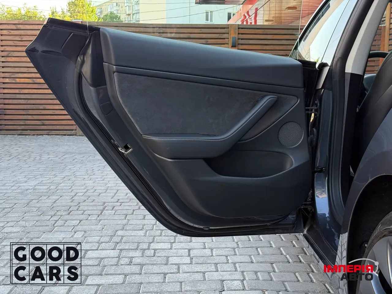 Tesla Model 3 - фото 21