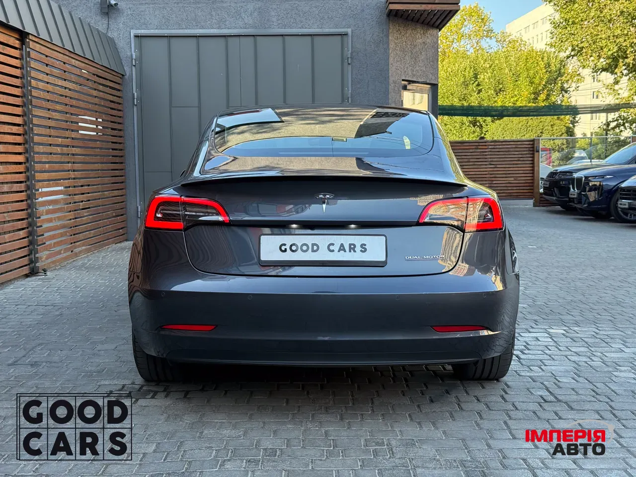 Tesla Model 3 - фото 6