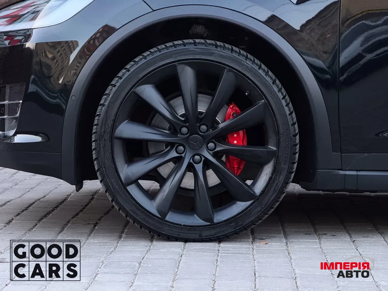 Tesla Model X - фото 14