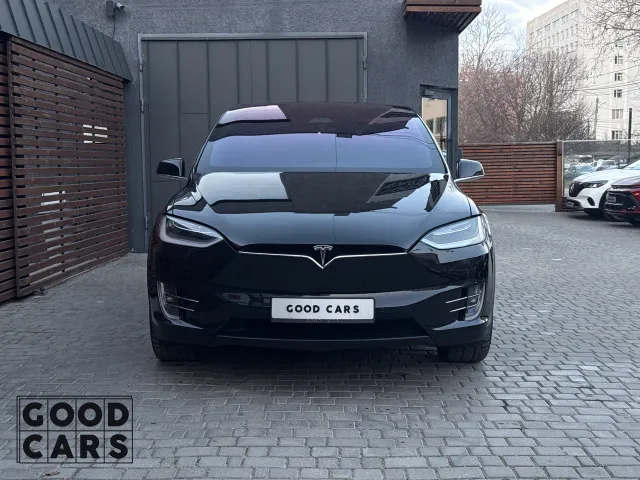 Tesla Model X - фото 2