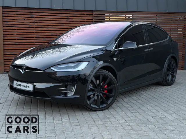 Tesla Model X - фото 1