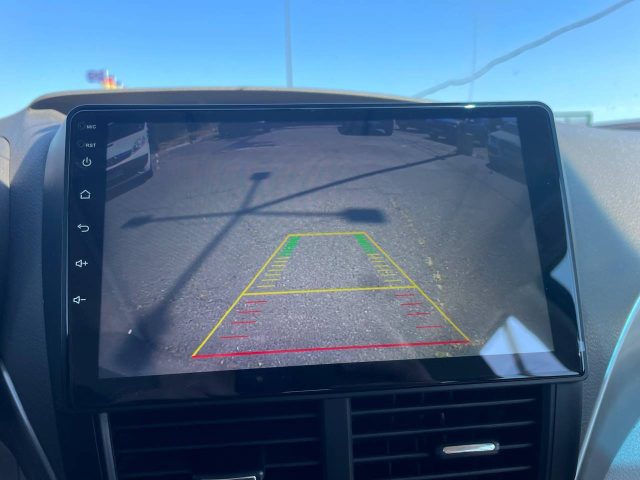 Subaru Forester - фото 2