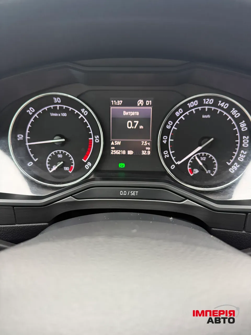 Skoda Superb - фото 13