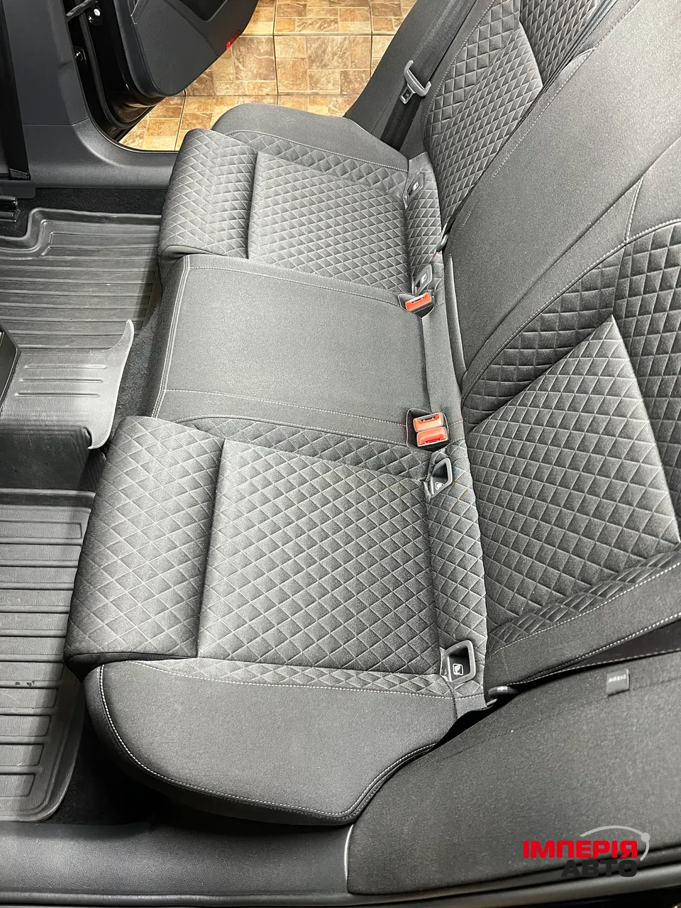 Skoda Superb - фото 11