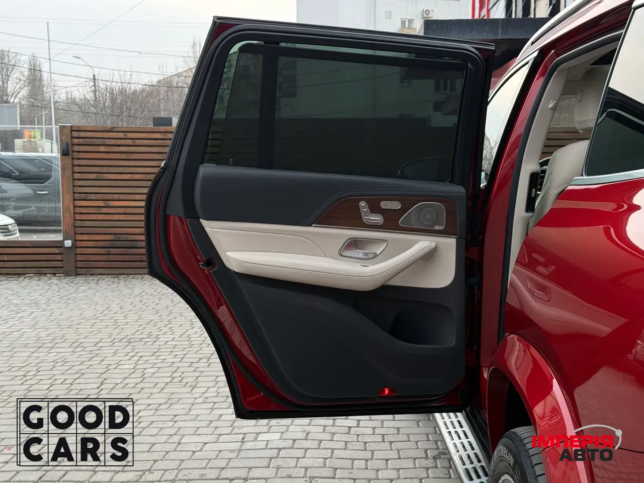 Mercedes-Benz GLS - фото 22