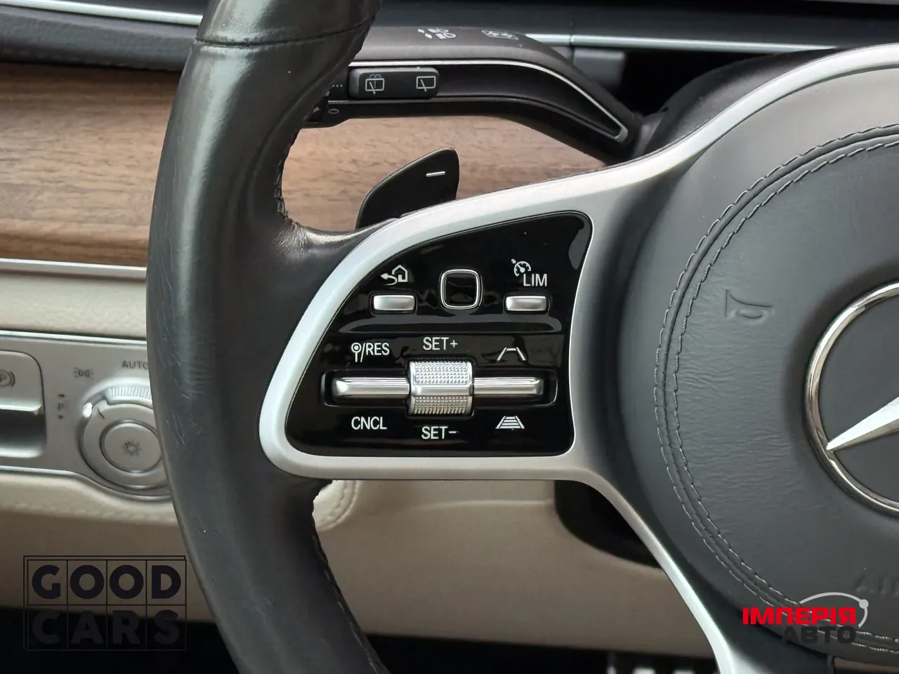 Mercedes-Benz GLS - фото 34