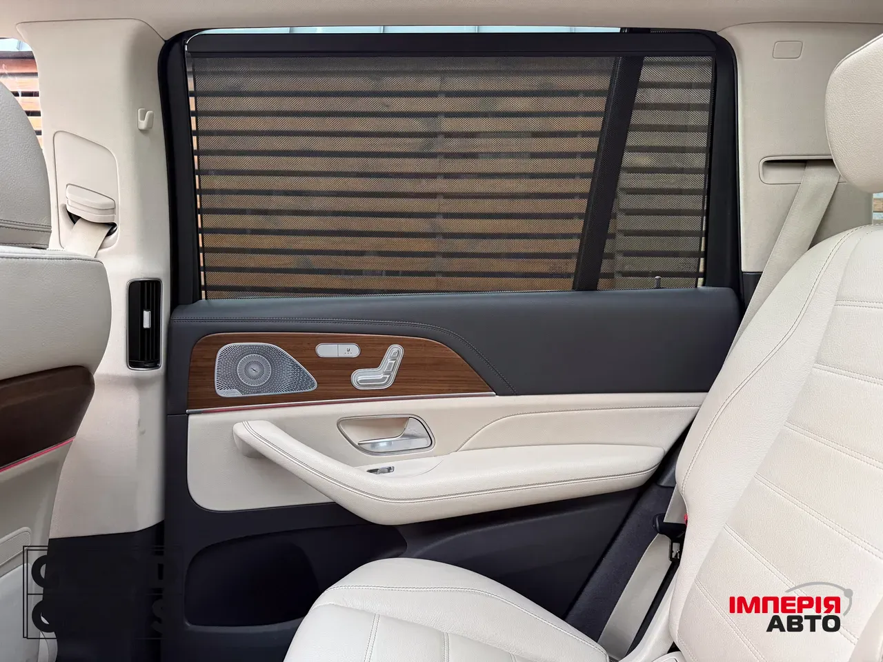 Mercedes-Benz GLS - фото 31