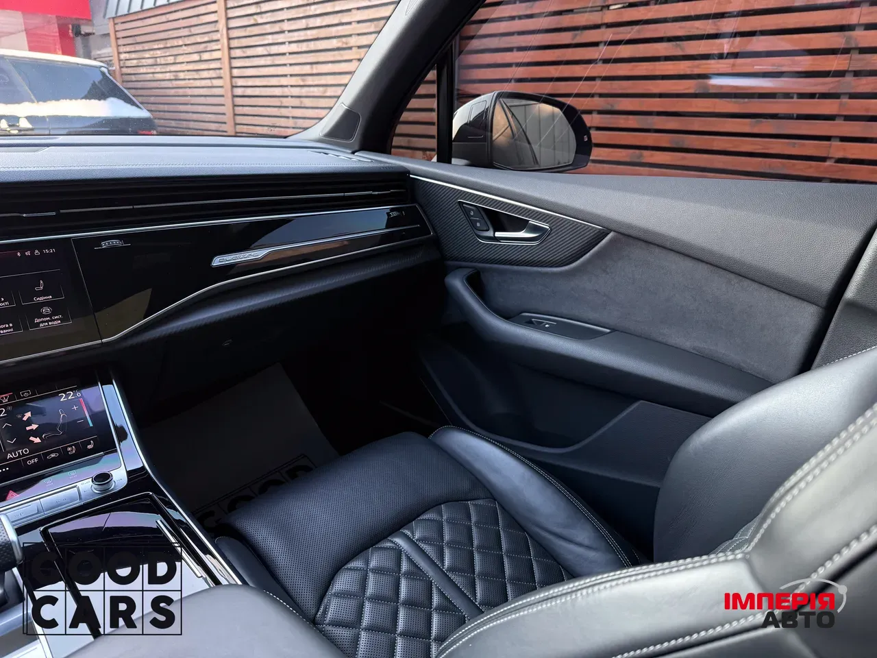 Audi SQ7 - фото 37