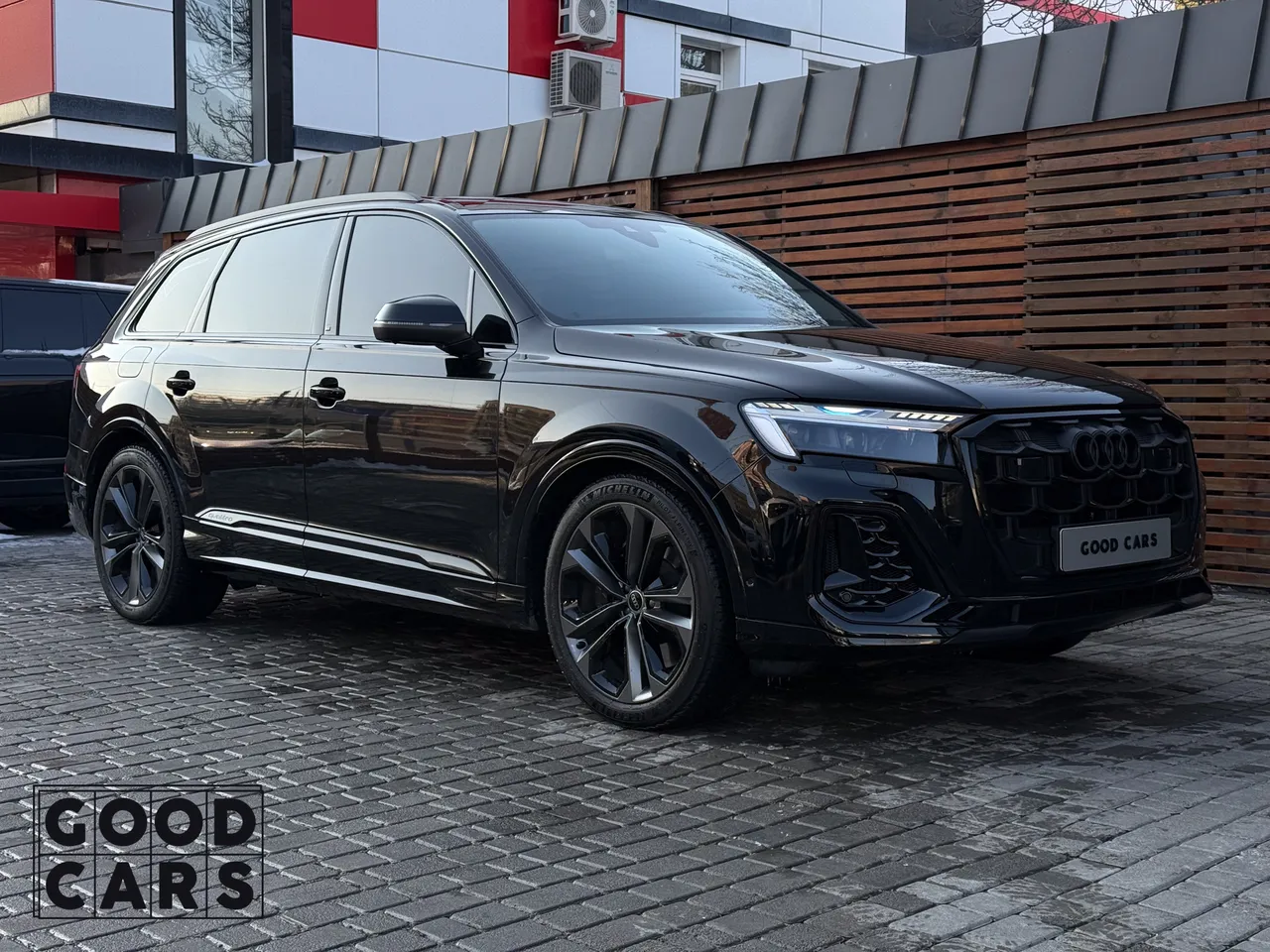 Audi SQ7 - фото 9