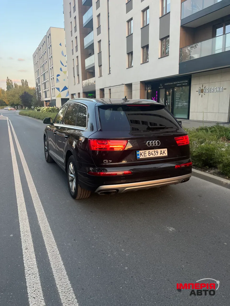Audi Q7 - фото 10