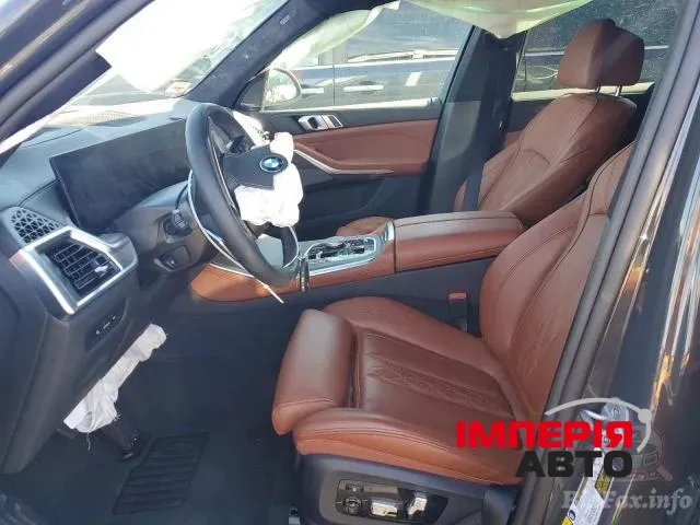 BMW X5 - фото 6