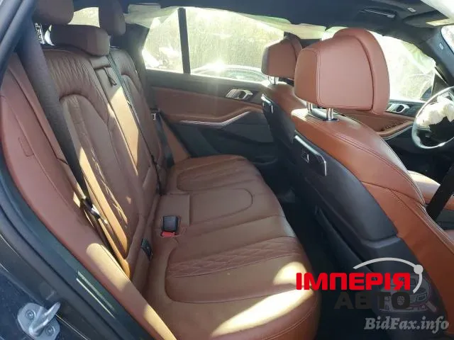 BMW X5 - фото 10