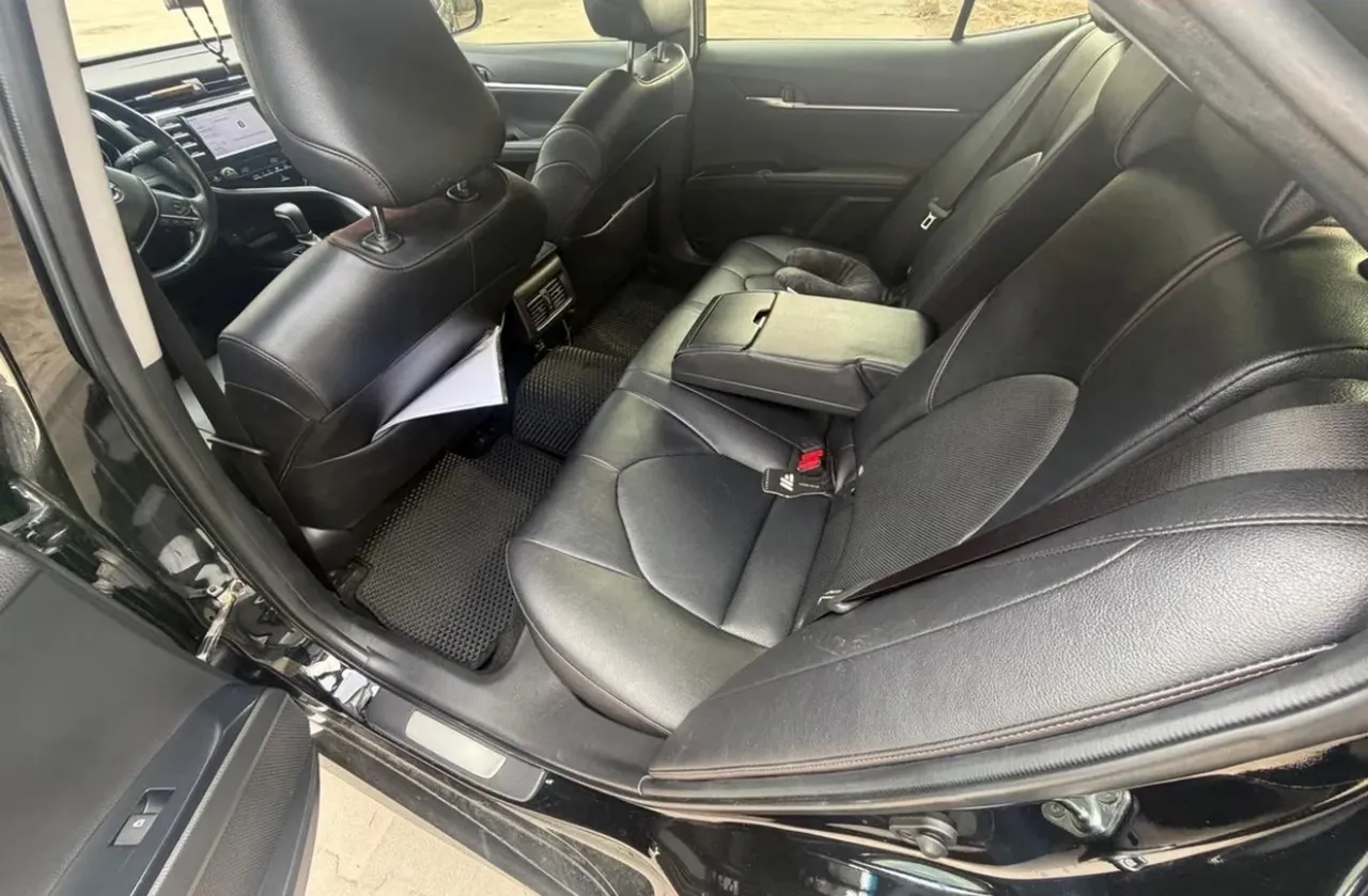 Toyota Camry - фото 7