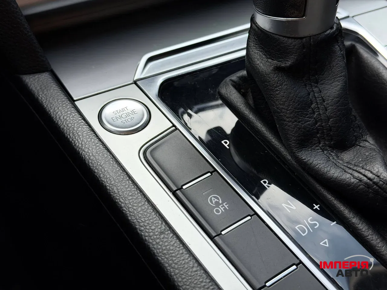 Volkswagen Passat - фото 13