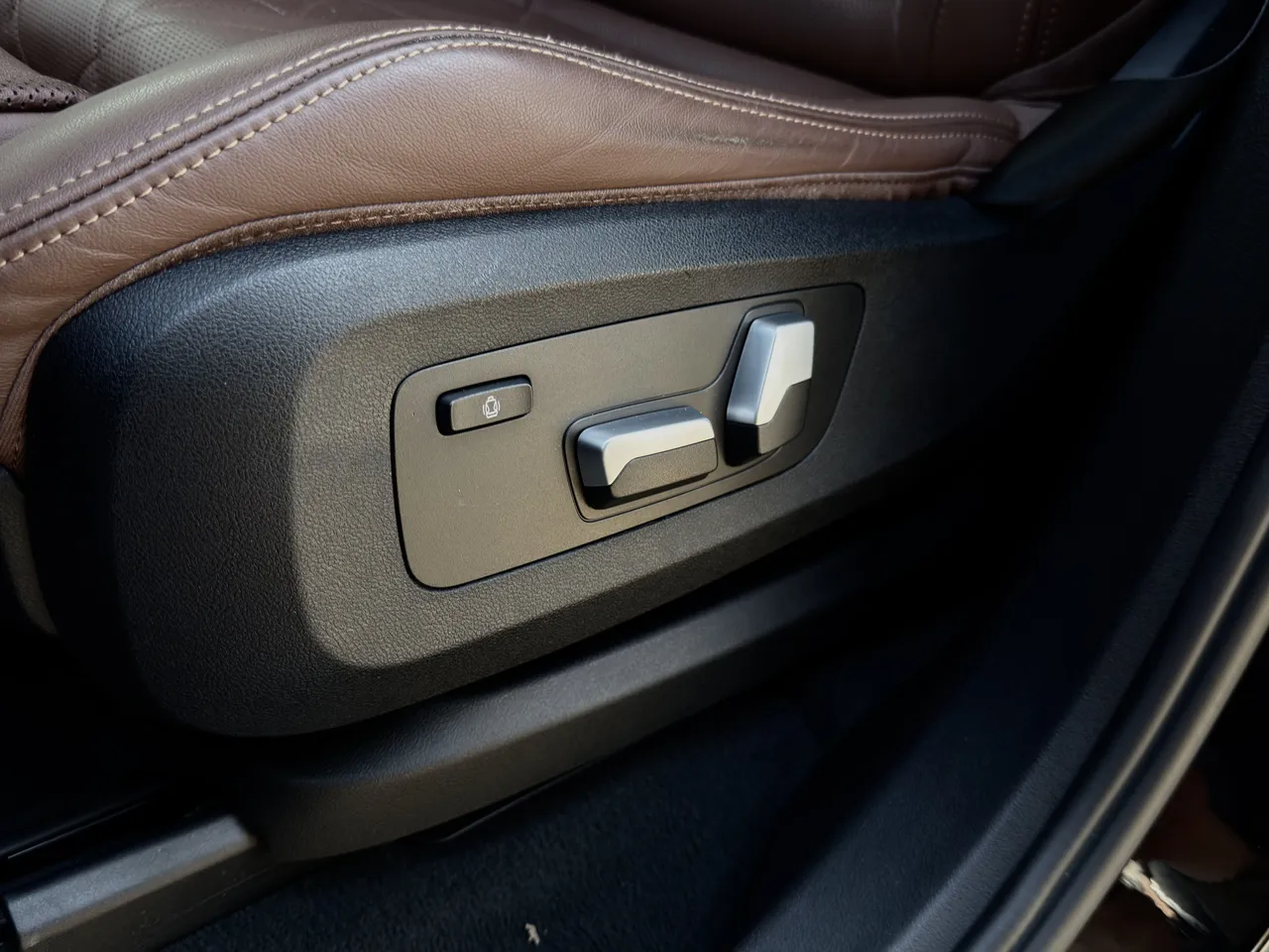 BMW X5 - фото 28