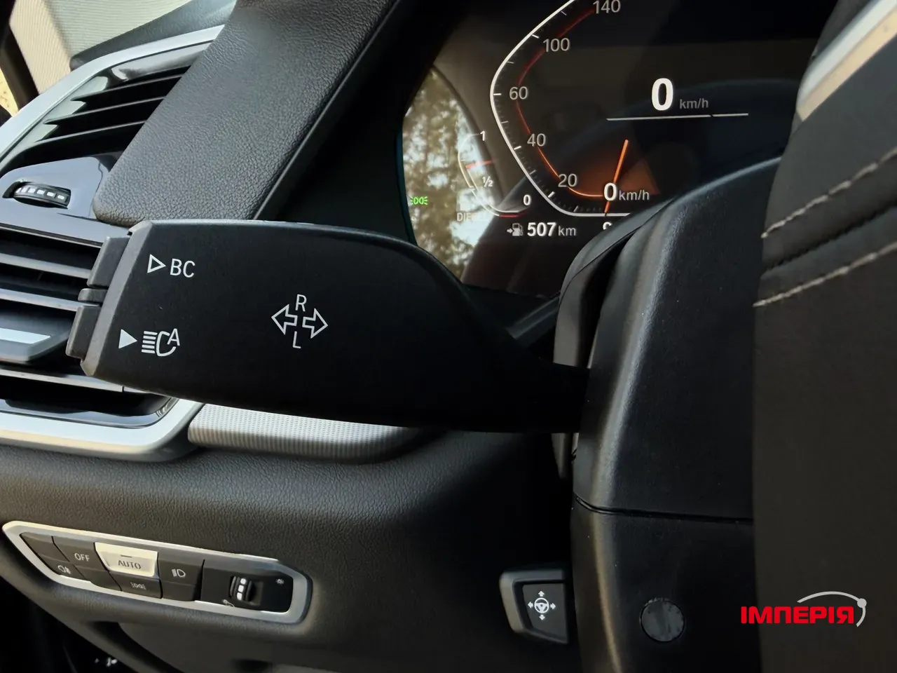 BMW X5 - фото 19