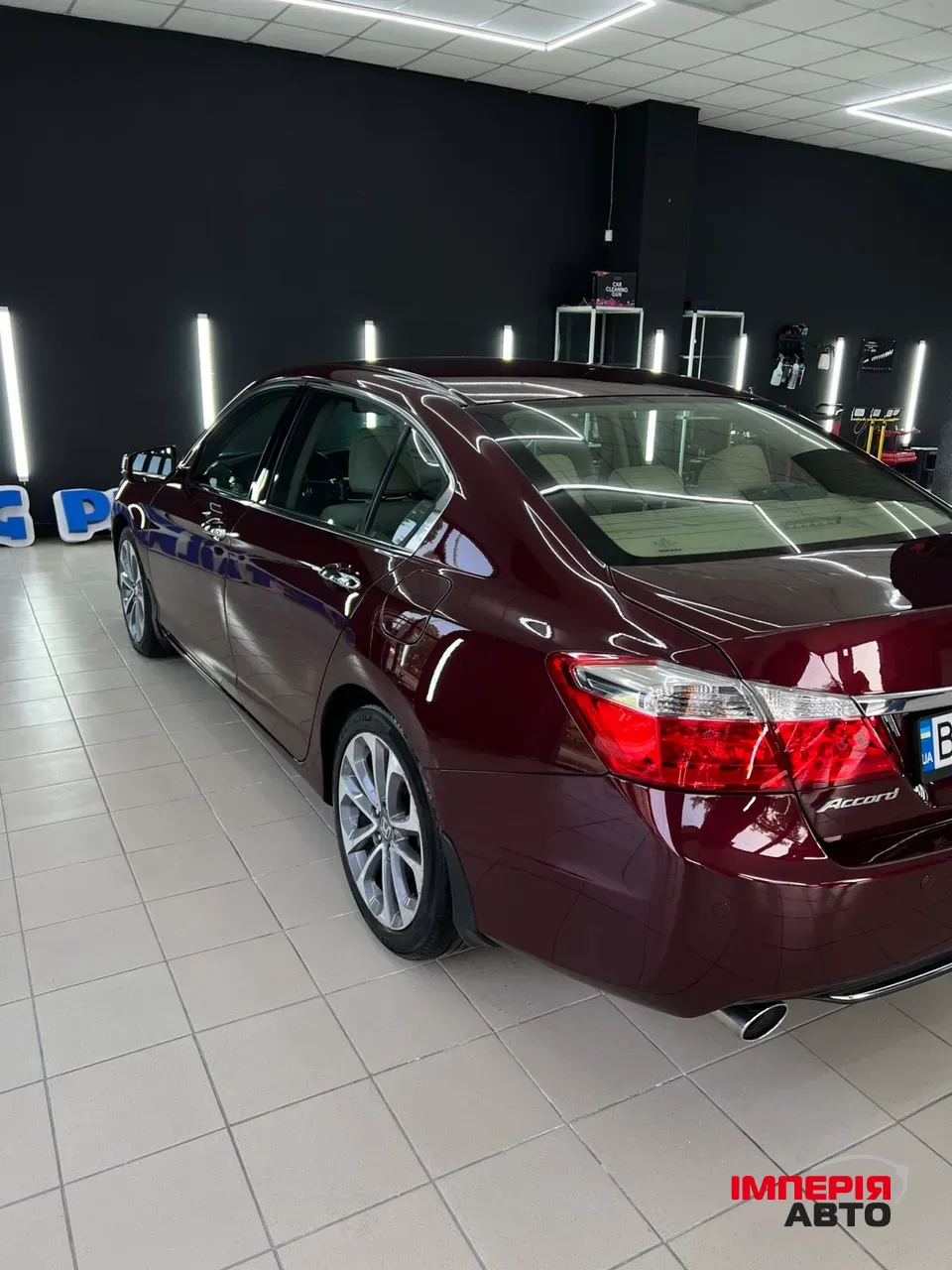 Honda Accord - фото 1