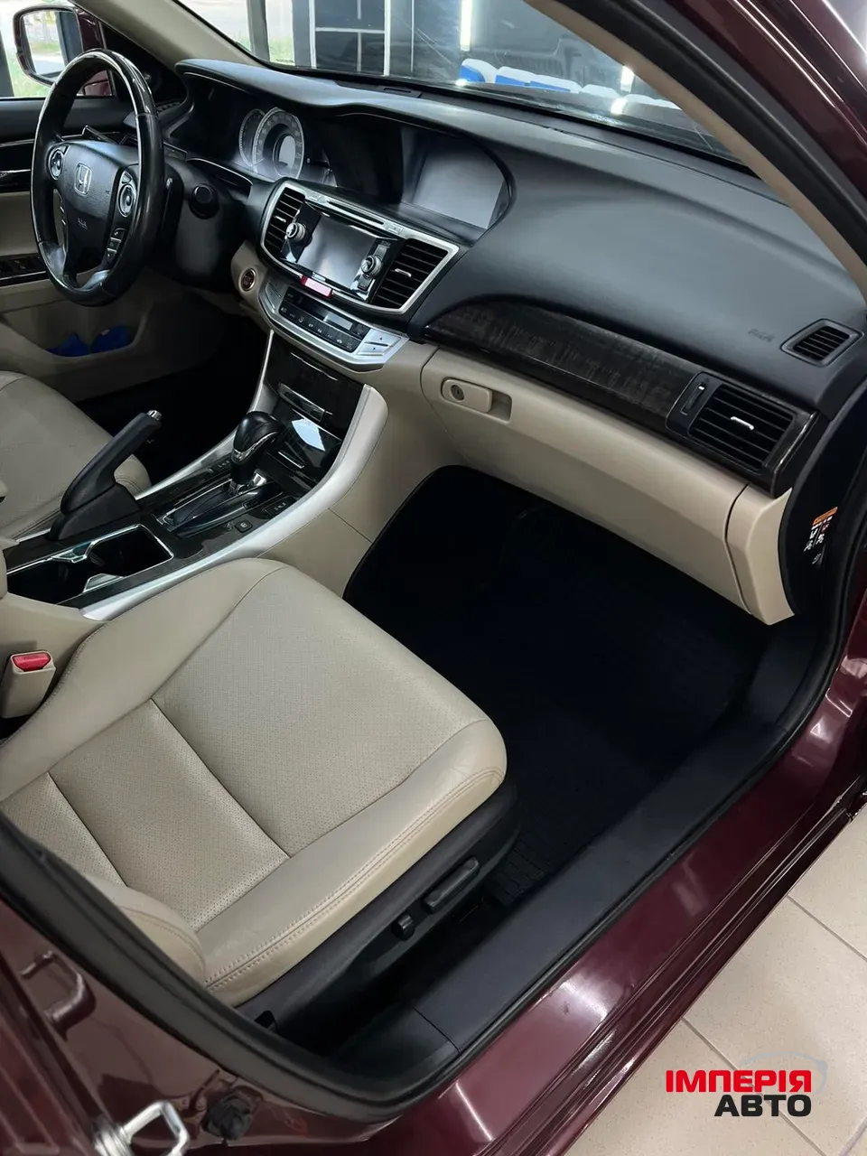 Honda Accord - фото 7