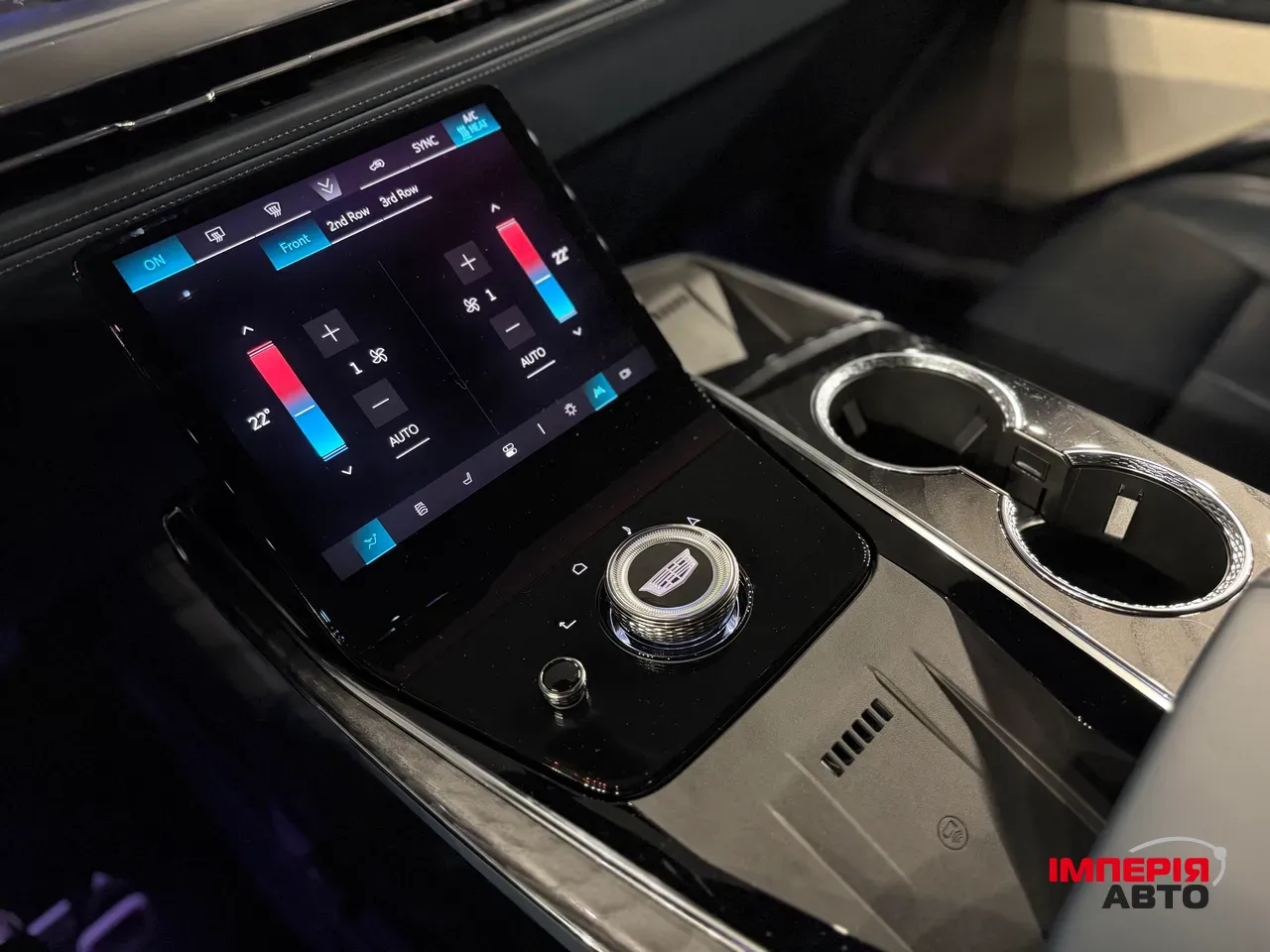 Cadillac Escalade IQ - фото 37