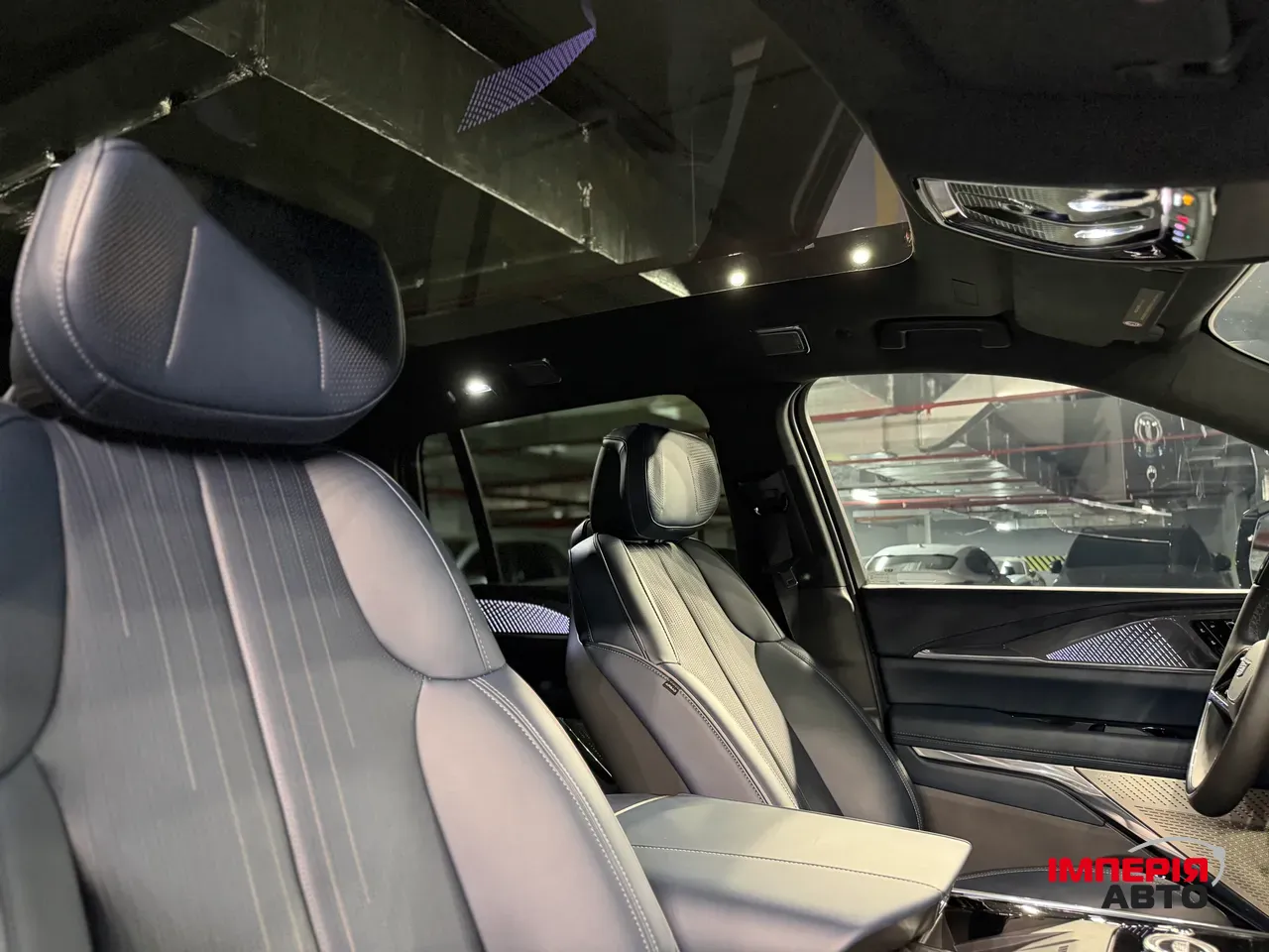 Cadillac Escalade IQ - фото 27