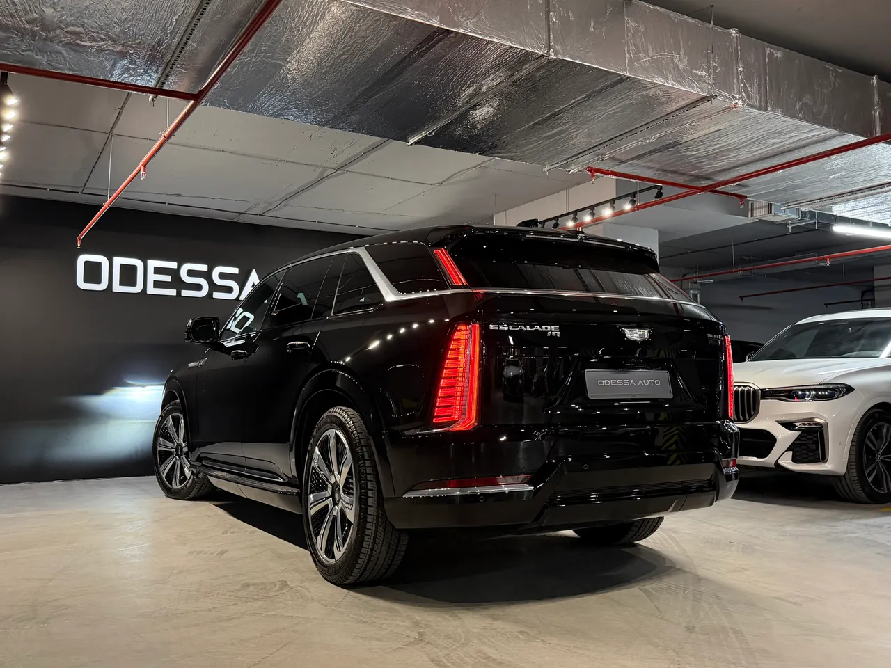 Cadillac Escalade IQ - фото 9