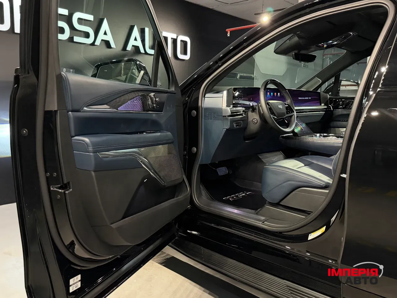 Cadillac Escalade IQ - фото 15