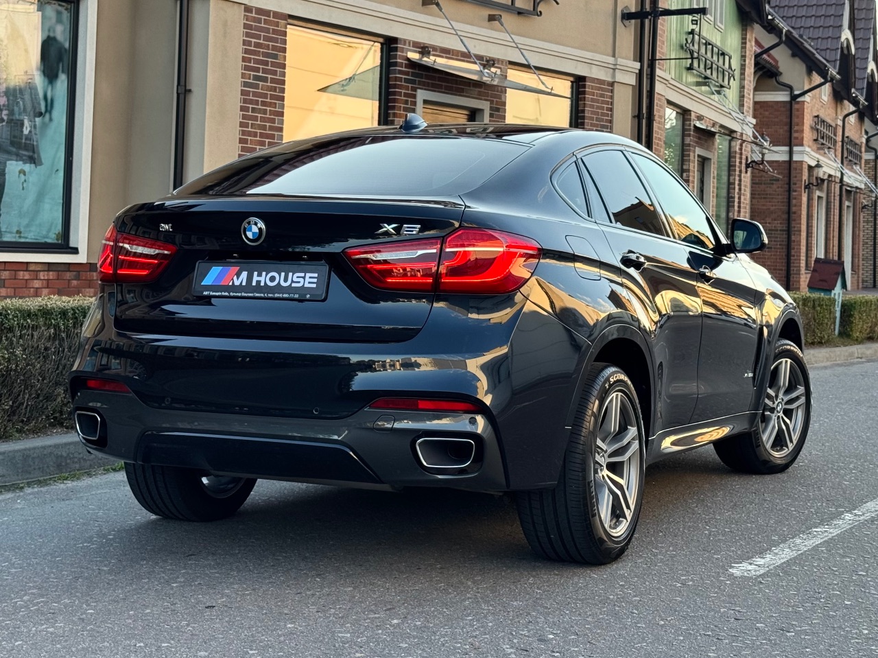 BMW X6 - фото 6