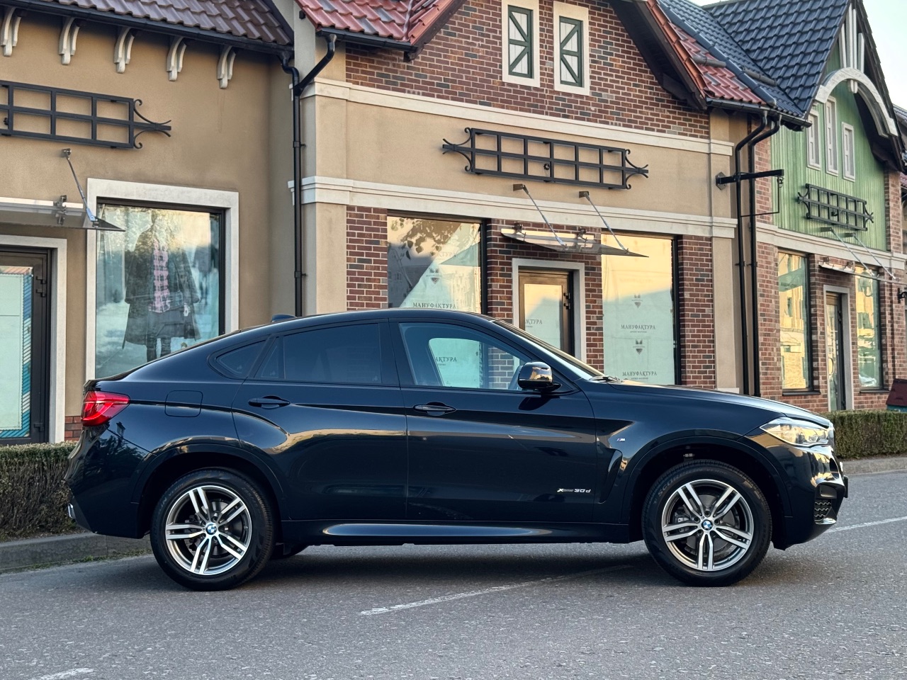 BMW X6 - фото 8