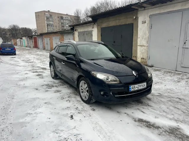 Renault Megane - фото 2