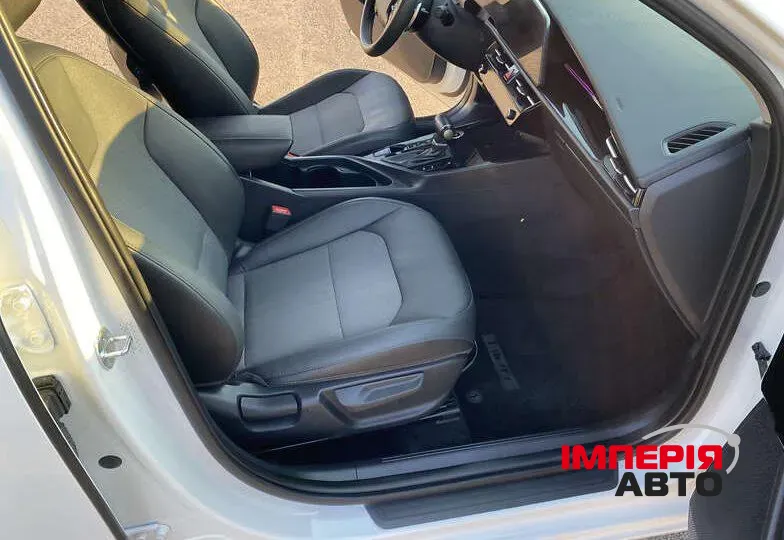 Kia Niro - фото 20