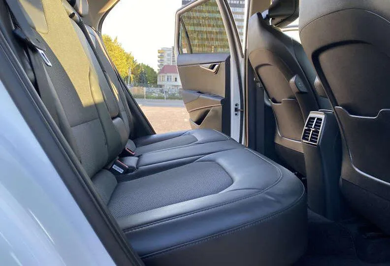 Kia Niro - фото 18